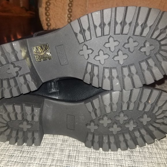 NIB! Prada Pebbled Leather Riding Boots - Size 39 - Picture 8 of 9